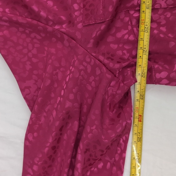 NWT CANDIES Hot Pink Animal print Button-up shirt with roll sleeves Sz XL - Picture 6 of 8
